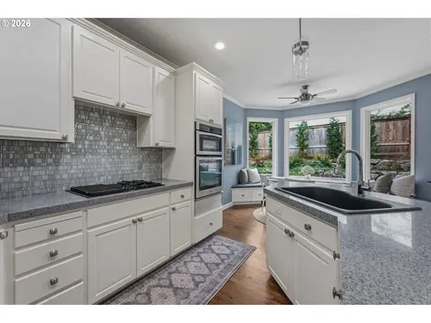 5825 Ridgetop Court Lake Oswego OR 97035