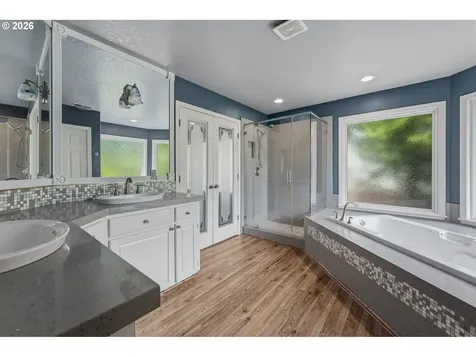 5825 Ridgetop Court Lake Oswego OR 97035
