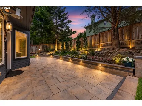 5825 Ridgetop Court Lake Oswego OR 97035