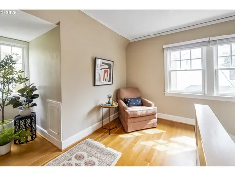 7317 SE 35th Avenue Portland OR 97202