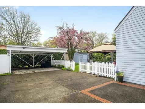 7317 SE 35th Avenue Portland OR 97202