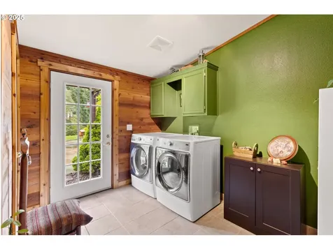 156 Peppermill Road Kelso WA 98626