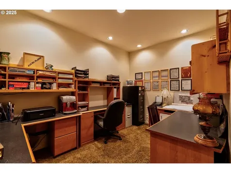 156 Peppermill Road Kelso WA 98626