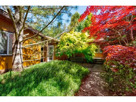 156 Peppermill Road Kelso WA 98626