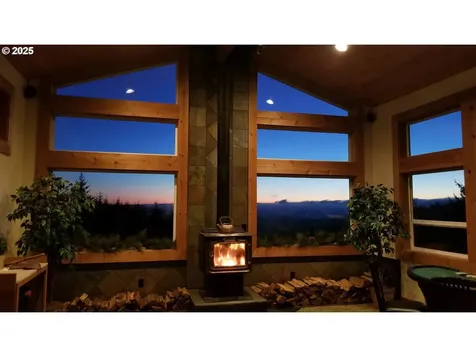 156 Peppermill Road Kelso WA 98626