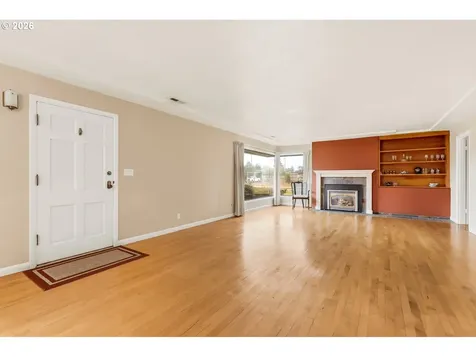 617 N Knights Bridge Road Canby OR 97013