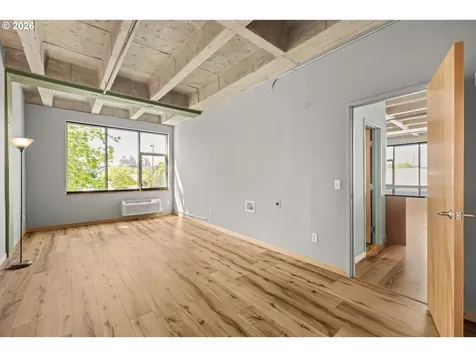 900 NE 81st Avenue Portland OR 97213