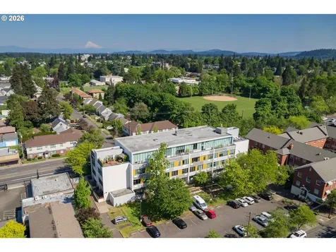 900 NE 81st Avenue Portland OR 97213