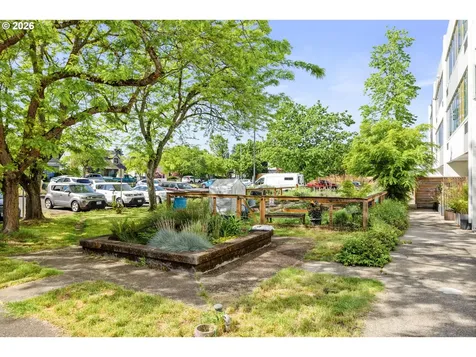 900 NE 81st Avenue Portland OR 97213