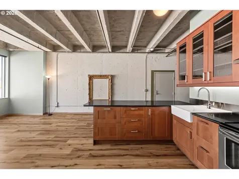 900 NE 81st Avenue Portland OR 97213