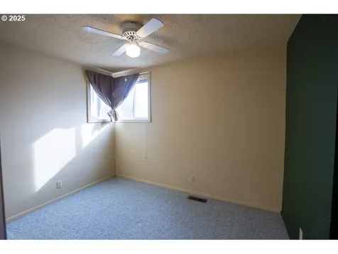 61866 Riddle Road La Grande OR 97850