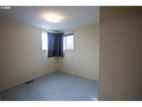 61866 Riddle Road La Grande OR 97850