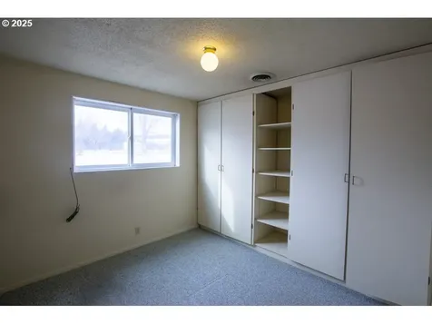61866 Riddle Road La Grande OR 97850