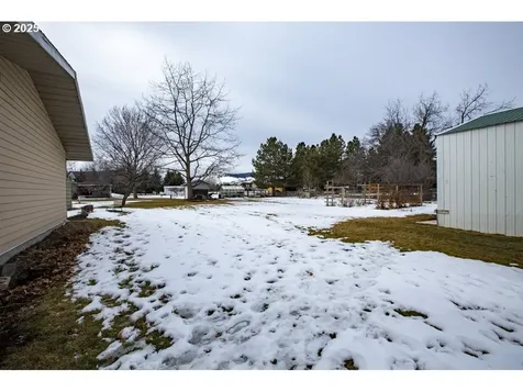 61866 Riddle Road La Grande OR 97850