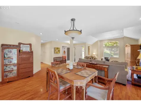 7564 SW Wimbledon Circle N Wilsonville OR 97070