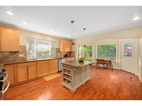 7564 SW Wimbledon Circle N Wilsonville OR 97070