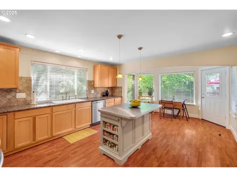 7564 SW Wimbledon Circle N Wilsonville OR 97070