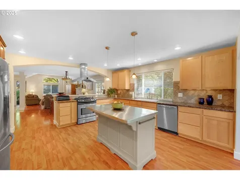 7564 SW Wimbledon Circle N Wilsonville OR 97070