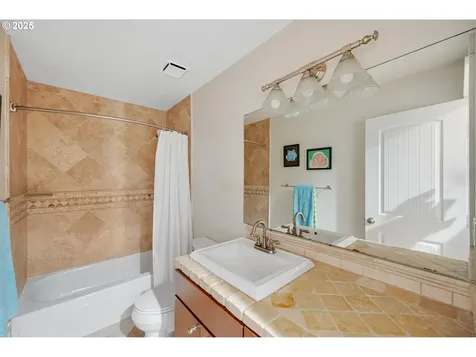 7564 SW Wimbledon Circle N Wilsonville OR 97070