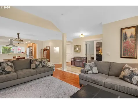 7564 SW Wimbledon Circle N Wilsonville OR 97070