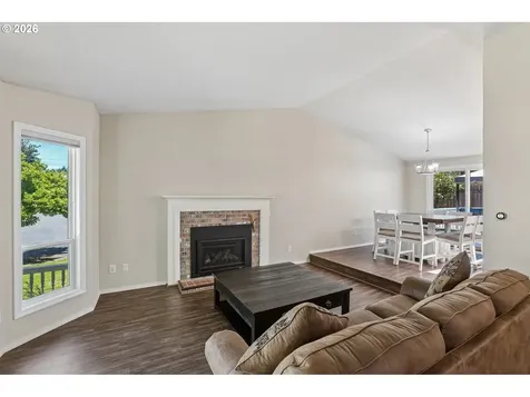 8915 NE 28th Place Vancouver WA 98665