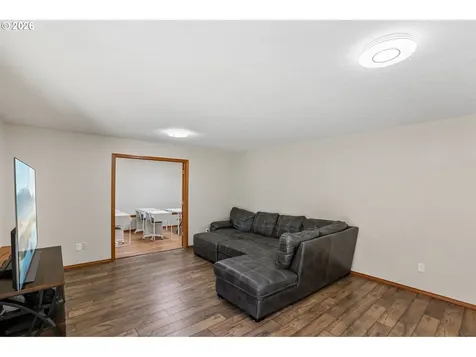 8915 NE 28th Place Vancouver WA 98665