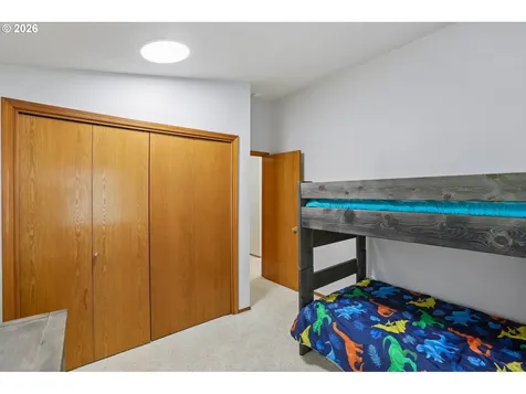 8915 NE 28th Place Vancouver WA 98665