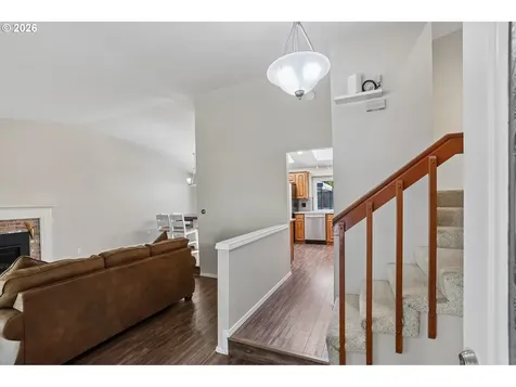 8915 NE 28th Place Vancouver WA 98665