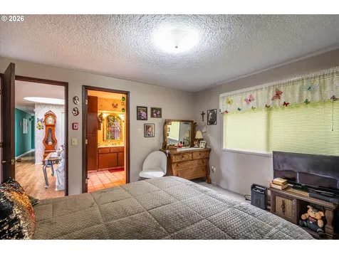 875 Signal Way Coos Bay OR 97420