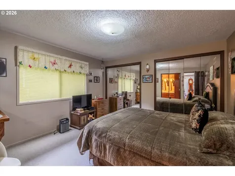 875 Signal Way Coos Bay OR 97420
