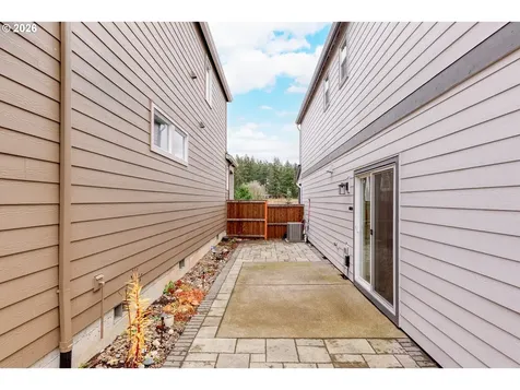 15215 NW Orchid Street Portland OR 97229
