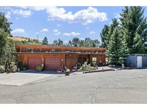 375 Acorn Drive Roseburg OR 97470