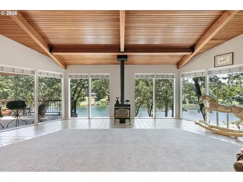 375 Acorn Drive Roseburg OR 97470