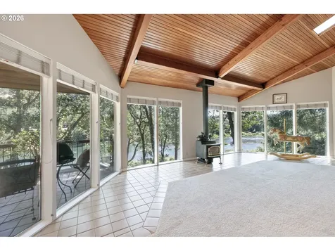 375 Acorn Drive Roseburg OR 97470