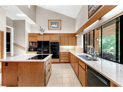 375 Acorn Drive Roseburg OR 97470
