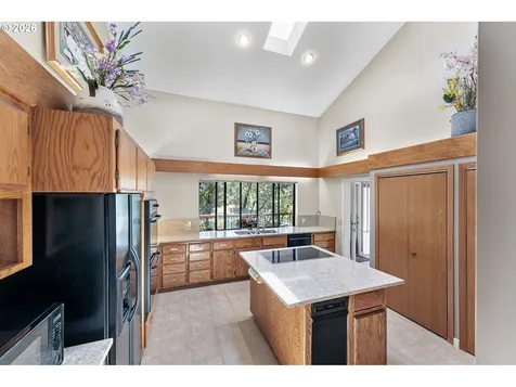 375 Acorn Drive Roseburg OR 97470