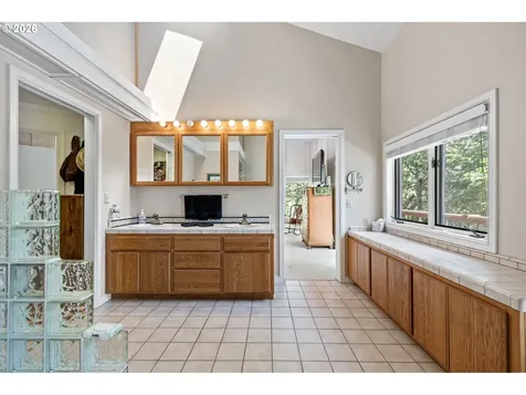 375 Acorn Drive Roseburg OR 97470