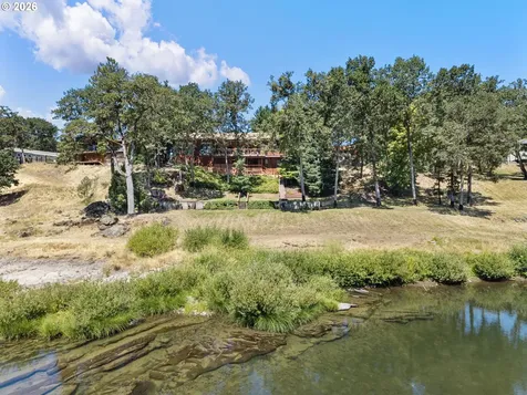 375 Acorn Drive Roseburg OR 97470