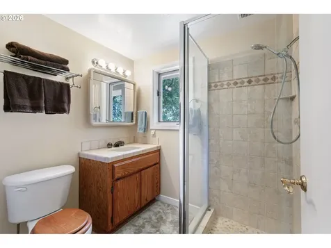 375 Acorn Drive Roseburg OR 97470