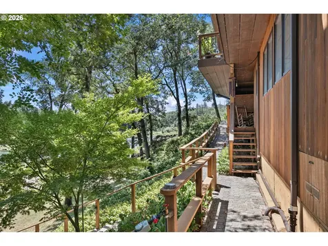 375 Acorn Drive Roseburg OR 97470
