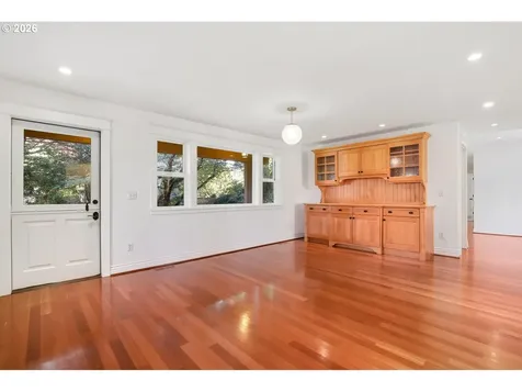 17151 Wall Street Lake Oswego OR 97034