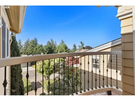 17151 Wall Street Lake Oswego OR 97034