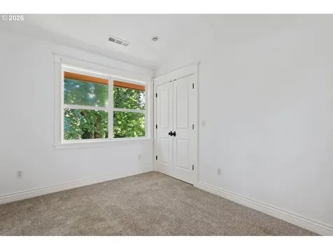 17151 Wall Street Lake Oswego OR 97034