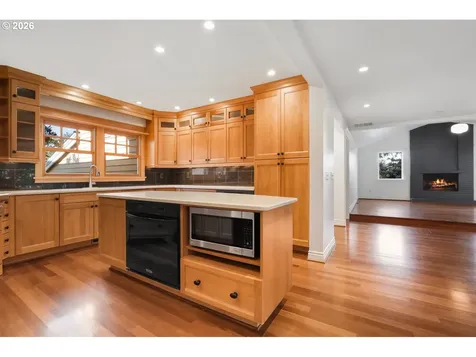 17151 Wall Street Lake Oswego OR 97034
