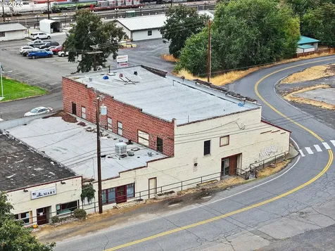 372 Main Street Wishram WA 98673
