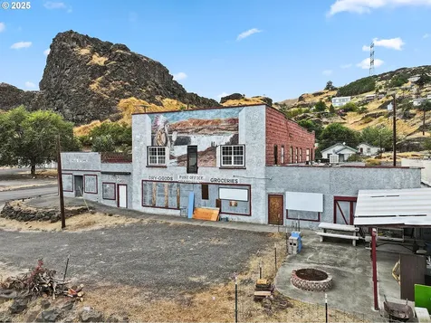 372 Main Street Wishram WA 98673