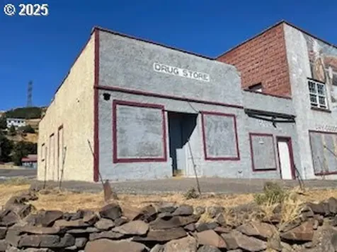 372 Main Street Wishram WA 98673