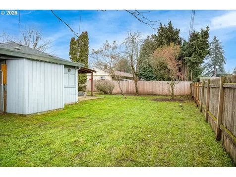 1566 Maywood Avenue Eugene OR 97404