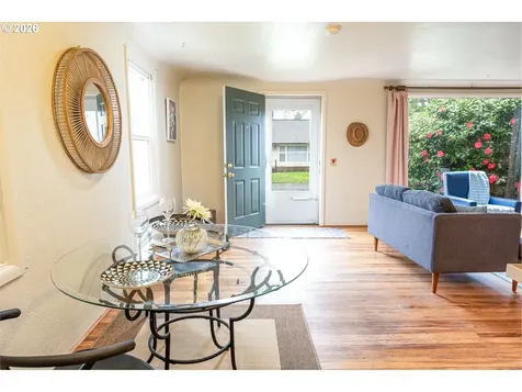 1566 Maywood Avenue Eugene OR 97404