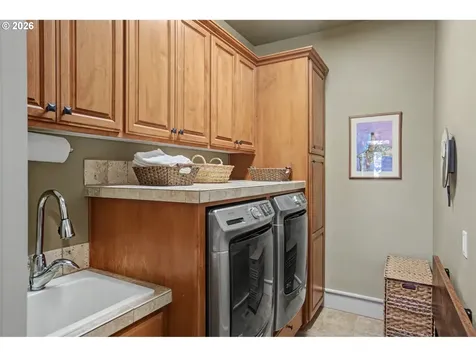 1655 Mountain Drive Stayton OR 97383